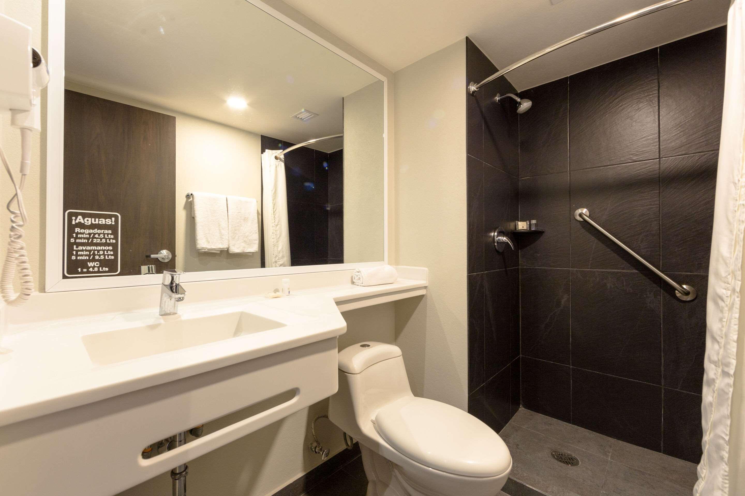 Comfort Inn Delicias Eksteriør bilde